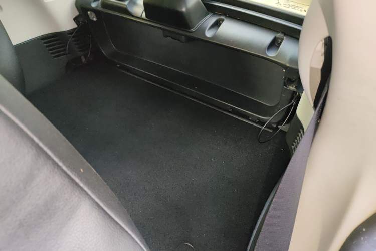 Used smart fortwo 2018 1.0L 52kW Hardtop Dynamic Version China V Left Rear Seat