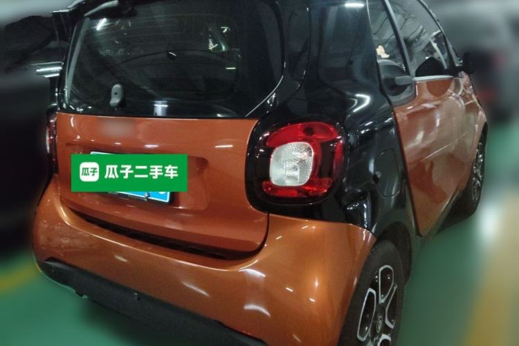 Used smart fortwo 2018 0.9T 66kW Hardtop Pioneer Edition China V Emission Standard Rear Right 45 Deg