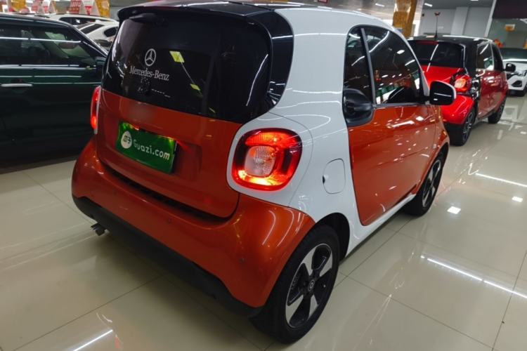 Used smart fortwo 2018 1.0L 52kW Hardtop Passion Edition China V Standard Rear Right 45 Deg