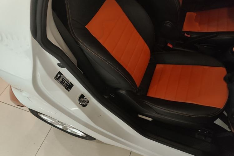 Used smart fortwo 2018 1.0L 52kW Hardtop Dynamic Version China V Right Front Seat