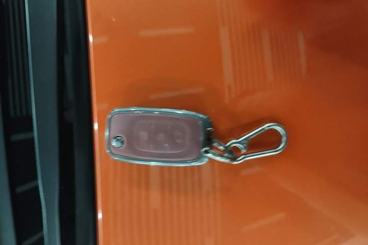 Used smart fortwo 2018 1.0L 52kW Hardtop Dynamic Version China V Vehicle Key