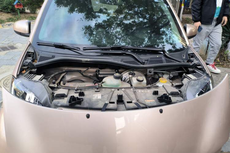 Used smart fortwo 2018 1.0L 52 kW Yaojin Special Edition China V Standard Engine Bay