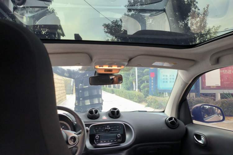 Used smart fortwo 2018 1.0L 52 kW Yaojin Special Edition China V Standard Headliner