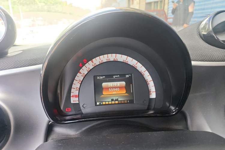 Used smart fortwo 2018 0.9T 66kW Hardtop Pioneer Edition China V Emission Standard Instrument Cluster