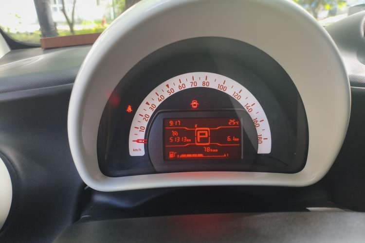 Used smart fortwo 2018 1.0L 52kW Hardtop Dynamic Version China V Instrument Cluster