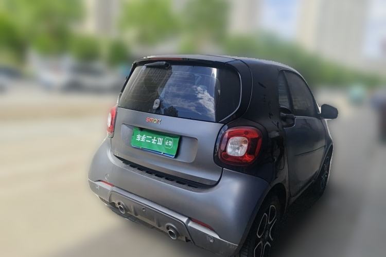 Used smart fortwo 2018 0.9T 66kW Hardtop Pioneer Edition China V Emission Standard Rear Right 45 Deg