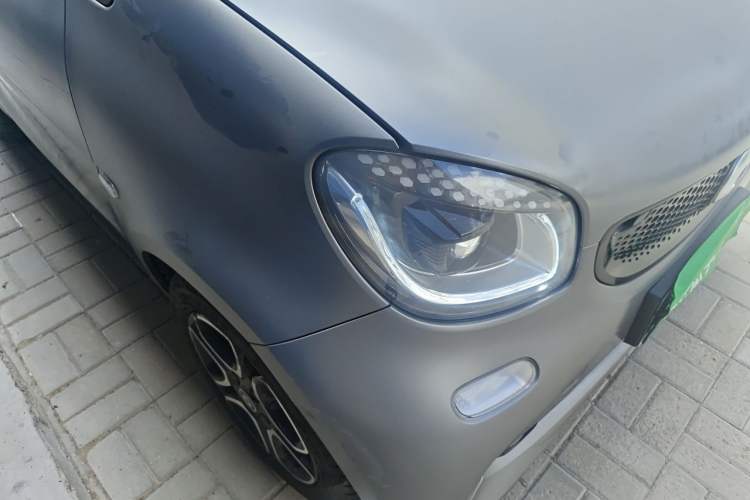 Used smart fortwo 2018 0.9T 66kW Hardtop Pioneer Edition China V Emission Standard Right Front Headlight