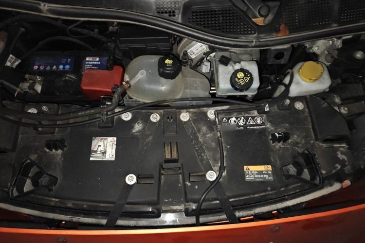 Used smart fortwo 2018 1.0L 52kW Hardtop Passion Edition China V Standard Engine Bay