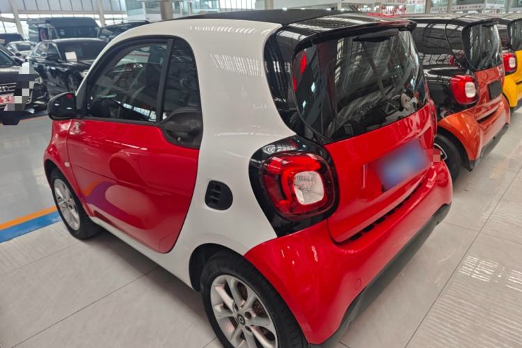 Used smart fortwo 2018 1.0L 52kW Hardtop Dynamic Version China V Exterior 3