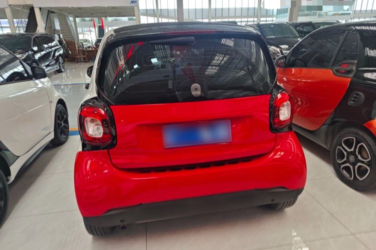 Used smart fortwo 2018 1.0L 52kW Hardtop Dynamic Version China V Exterior 4
