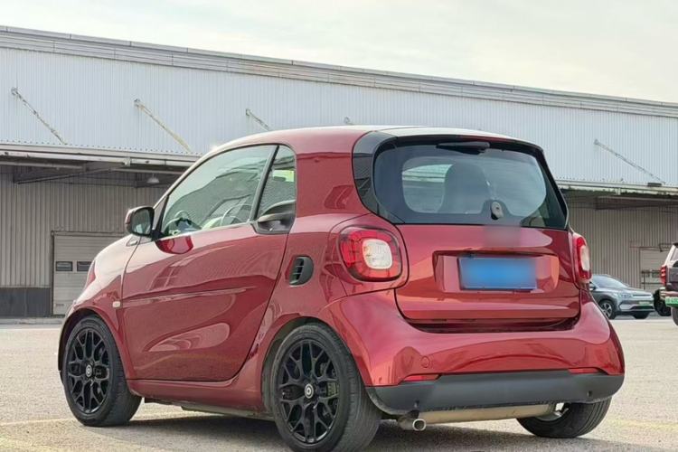 Used smart fortwo 2018 1.0L 52 kW 20th Anniversary Special Edition China V Exterior 7