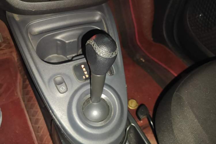 Used smart fortwo 2018 1.0L 52kW Hardtop Dynamic Version China V Gear Lever