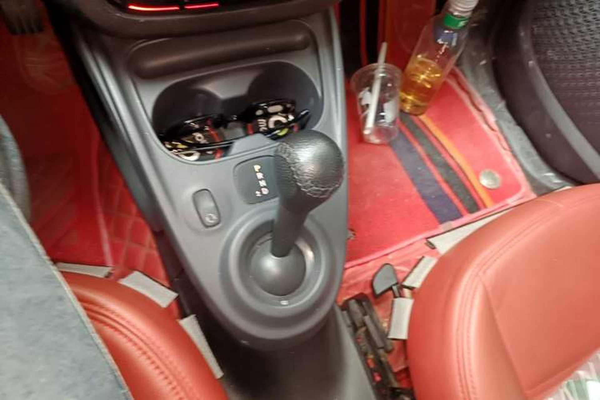 Used smart fortwo 2018 1.0L 52kW Hardtop Dynamic Version China V Gear Lever