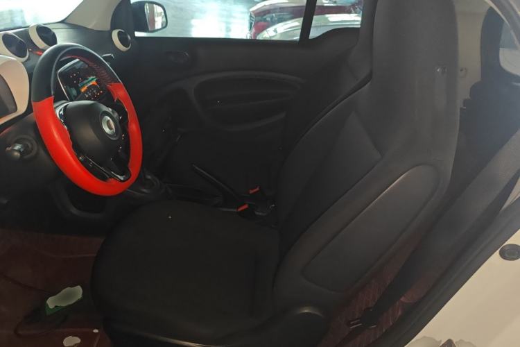 Used smart fortwo 2018 1.0L 52kW Hardtop Dynamic Version China V Left Rear Seat