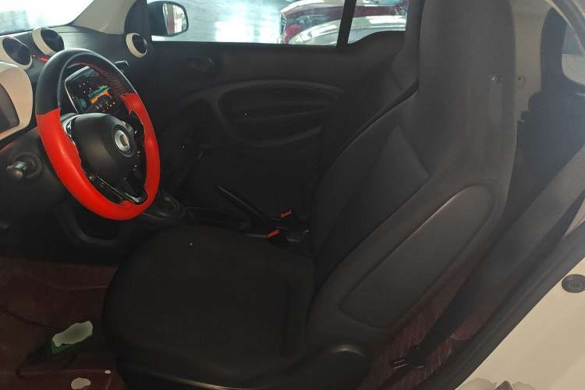 Used smart fortwo 2018 1.0L 52kW Hardtop Dynamic Version China V Left Rear Seat