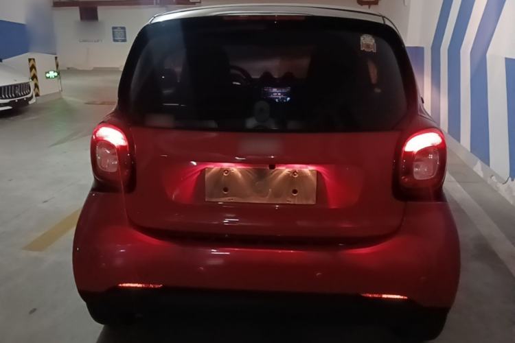 Used smart fortwo 2018 1.0L 52kW Hardtop Passion Edition China V Standard Rear