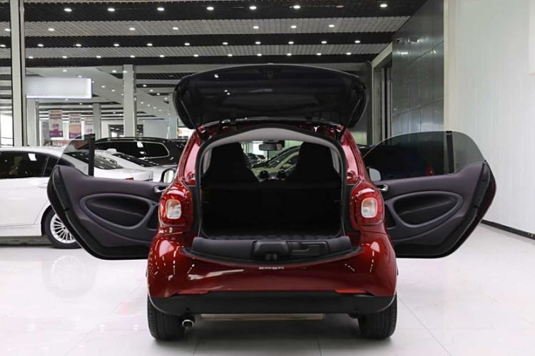 Used smart fortwo 2018 1.0L 52 kW 20th Anniversary Special Edition China V Trunk