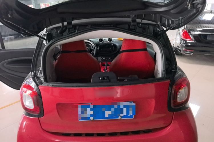 Used smart fortwo 2018 1.0L 52kW Hardtop Dynamic Version China V Trunk