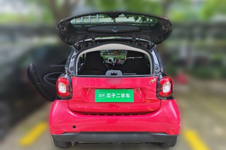 Used smart fortwo 2018 1.0L 52kW Hardtop Dynamic Version China V Trunk