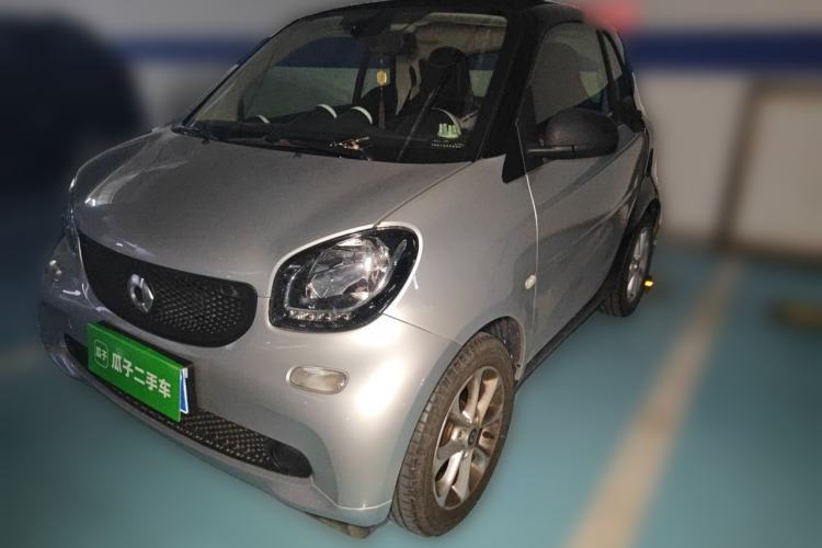 Used smart fortwo 2018 1.0L 52kW Hardtop Dynamic Version China V Guazi used car, China used car export, Used car for sale, Used  cars, Cheapest cars for sale