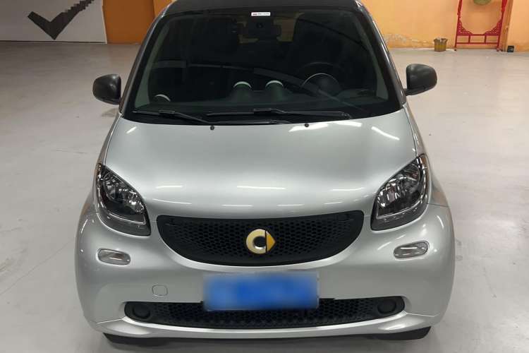 Used smart fortwo 2018 1.0L 52kW Hardtop Dynamic Version China V Exterior 1