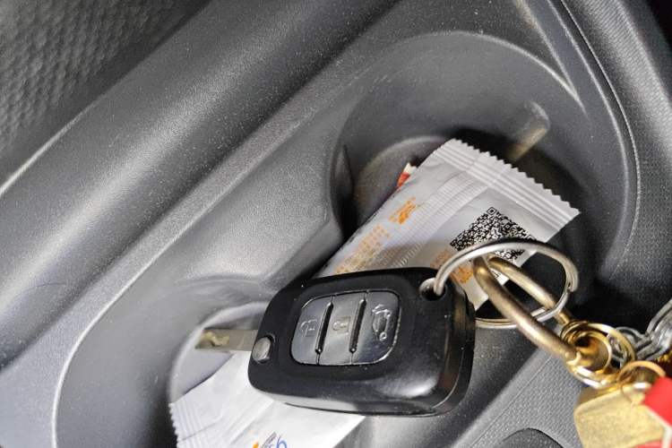 Used smart fortwo 2018 1.0L 52kW Hardtop Dynamic Version China V Vehicle Key