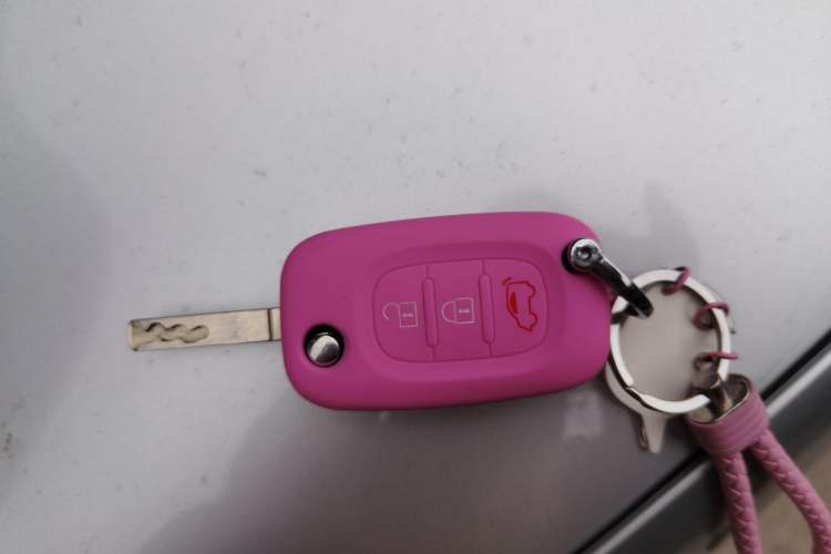 Used smart fortwo 2018 1.0L 52kW Hardtop Dynamic Version China V Vehicle Key