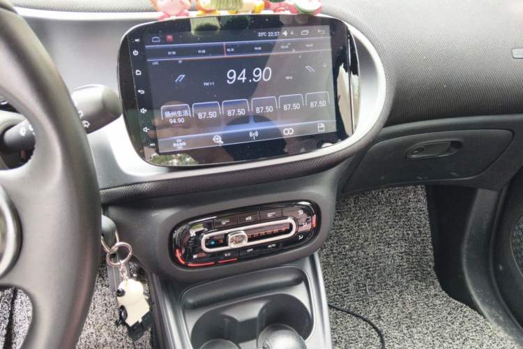 Used smart fortwo 2018 1.0L 52kW Hardtop Passion Edition China V Standard Audio And AC Panel