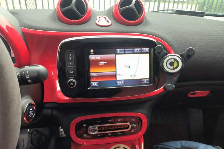 Used smart fortwo 2018 0.9T 66 kW Yaojin Special Edition China V Standard Audio And AC Panel