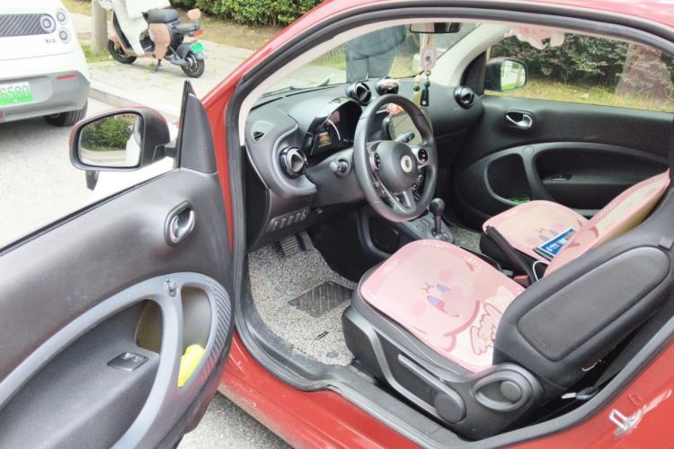 Used smart fortwo 2018 1.0L 52kW Hardtop Passion Edition China V Standard Driver Seat