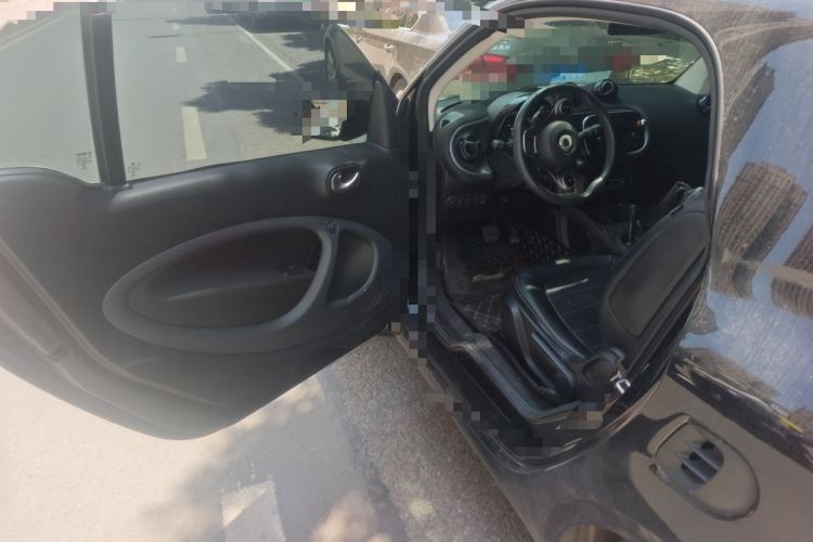 Used smart fortwo 2018 1.0L 52kW Hardtop Passion Edition China V Standard Driver Seat