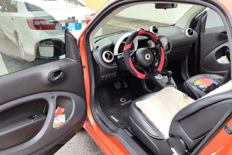 Used smart fortwo 2018 1.0L 52kW Hardtop Dynamic Version China V Driver Seat