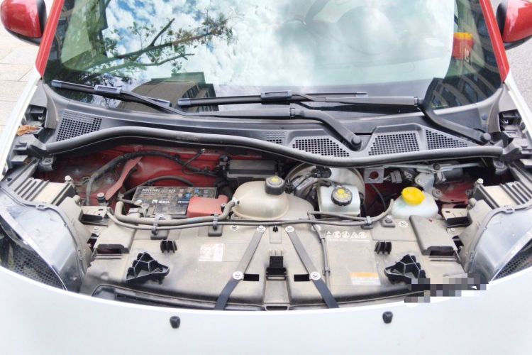 Used smart fortwo 2018 1.0L 52kW Hardtop Passion Edition China V Standard Engine Bay