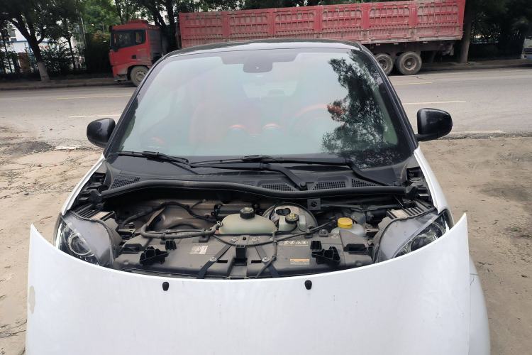 Used smart fortwo 2018 0.9T 66 kW Yaojin Special Edition China V Standard Engine Bay