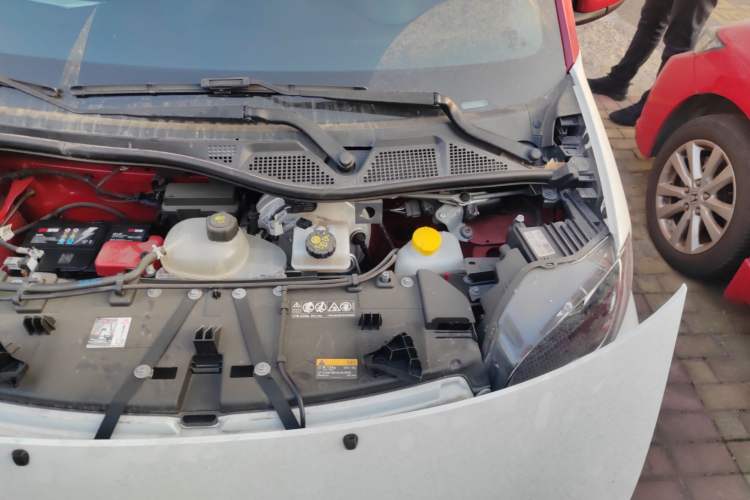 Used smart fortwo 2018 1.0L 52kW Hardtop Passion Edition China V Standard Engine Bay Left