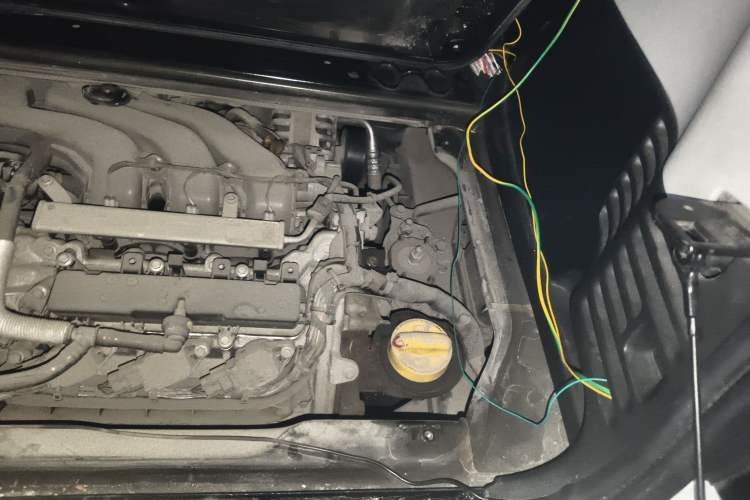 Used smart fortwo 2018 1.0L 52kW Hardtop Dynamic Version China V Engine Bay Left
