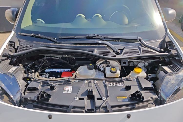 Used smart fortwo 2018 1.0L 52kW Hardtop Dynamic Version China V Engine Bay