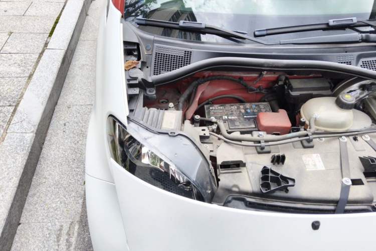 Used smart fortwo 2018 1.0L 52kW Hardtop Passion Edition China V Standard Engine Bay Right