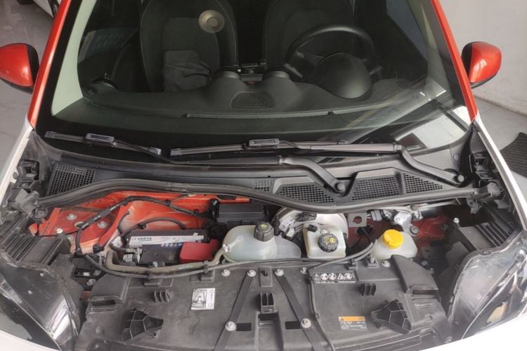 Used smart fortwo 2018 1.0L 52kW Hardtop Passion Edition China V Standard Engine Bay