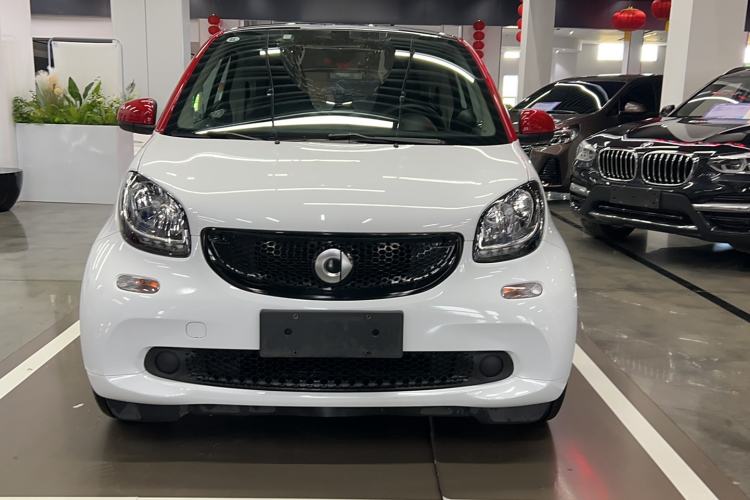 Used smart fortwo 2018 0.9T 66kW Hardtop Pioneer Edition China V Emission Standard Exterior 1