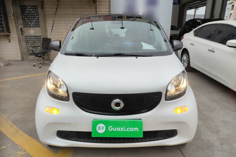 Used smart fortwo 2018 0.9T 66kW Hardtop Pioneer Edition China V Emission Standard Exterior 1