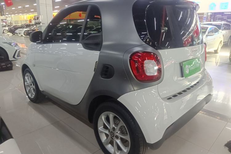 Used smart fortwo 2018 1.0L 52kW Hardtop Dynamic Version China V Exterior 2