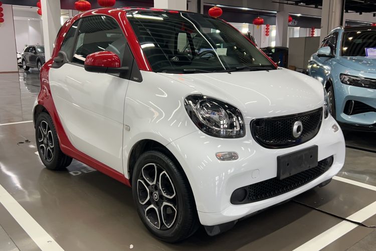 Used smart fortwo 2018 0.9T 66kW Hardtop Pioneer Edition China V Emission Standard Exterior 2