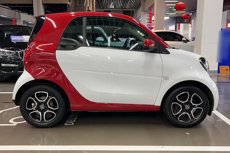 Used smart fortwo 2018 0.9T 66kW Hardtop Pioneer Edition China V Emission Standard Exterior 3