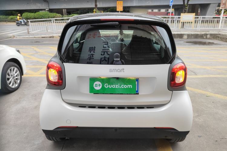 Used smart fortwo 2018 0.9T 66kW Hardtop Pioneer Edition China V Emission Standard Exterior 4