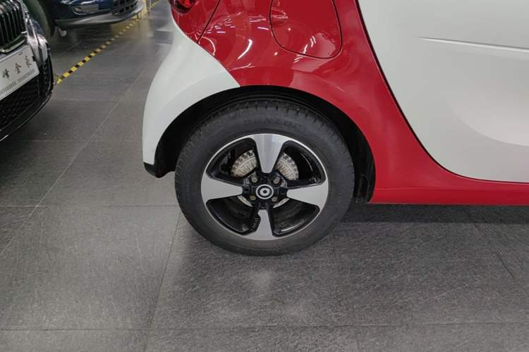 Used smart fortwo 2018 1.0L 52kW Hardtop Passion Edition China V Standard Exterior 5