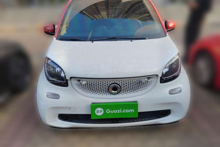 Used smart fortwo 2018 1.0L 52kW Hardtop Passion Edition China V Standard Front