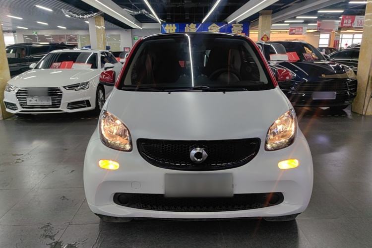Used smart fortwo 2018 1.0L 52kW Hardtop Passion Edition China V Standard Front