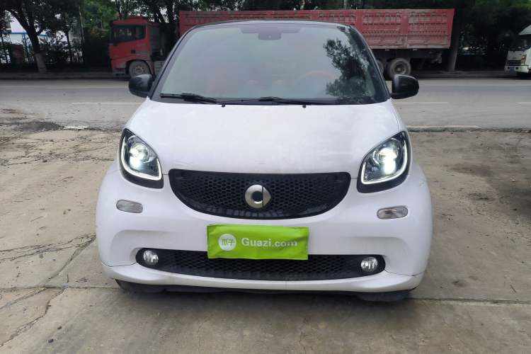 Used smart fortwo 2018 0.9T 66 kW Yaojin Special Edition China V Standard Front