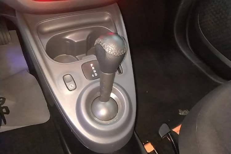 Used smart fortwo 2018 1.0L 52kW Hardtop Dynamic Version China V Gear Lever